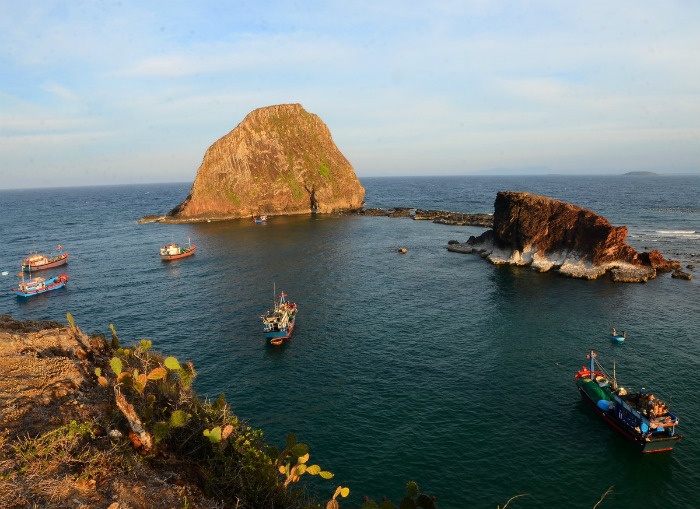 Hon yen o phu yen